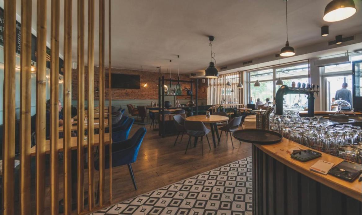 Greenbay Golf Apartments Тренчин Екстер'єр фото