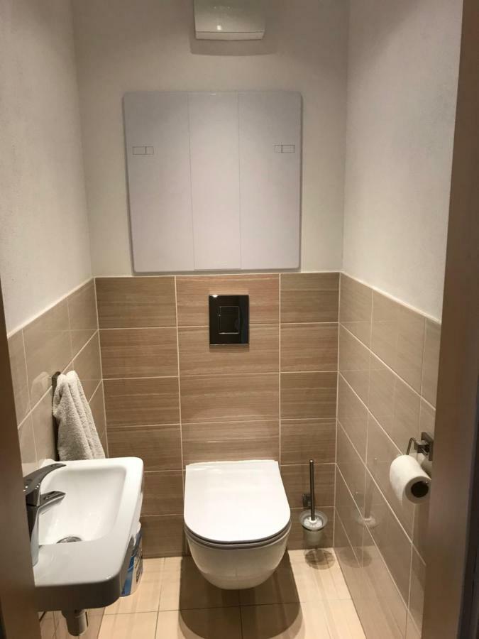 Greenbay Golf Apartments Тренчин Екстер'єр фото
