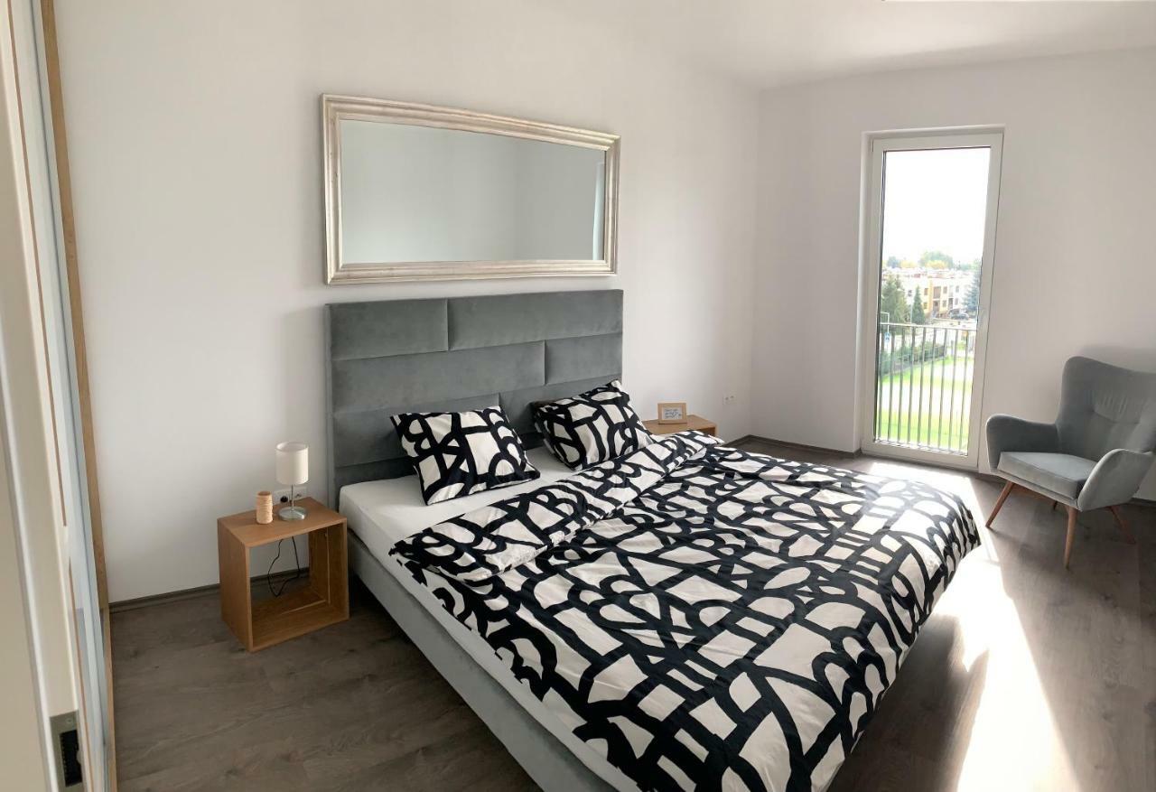 Greenbay Golf Apartments Тренчин Екстер'єр фото